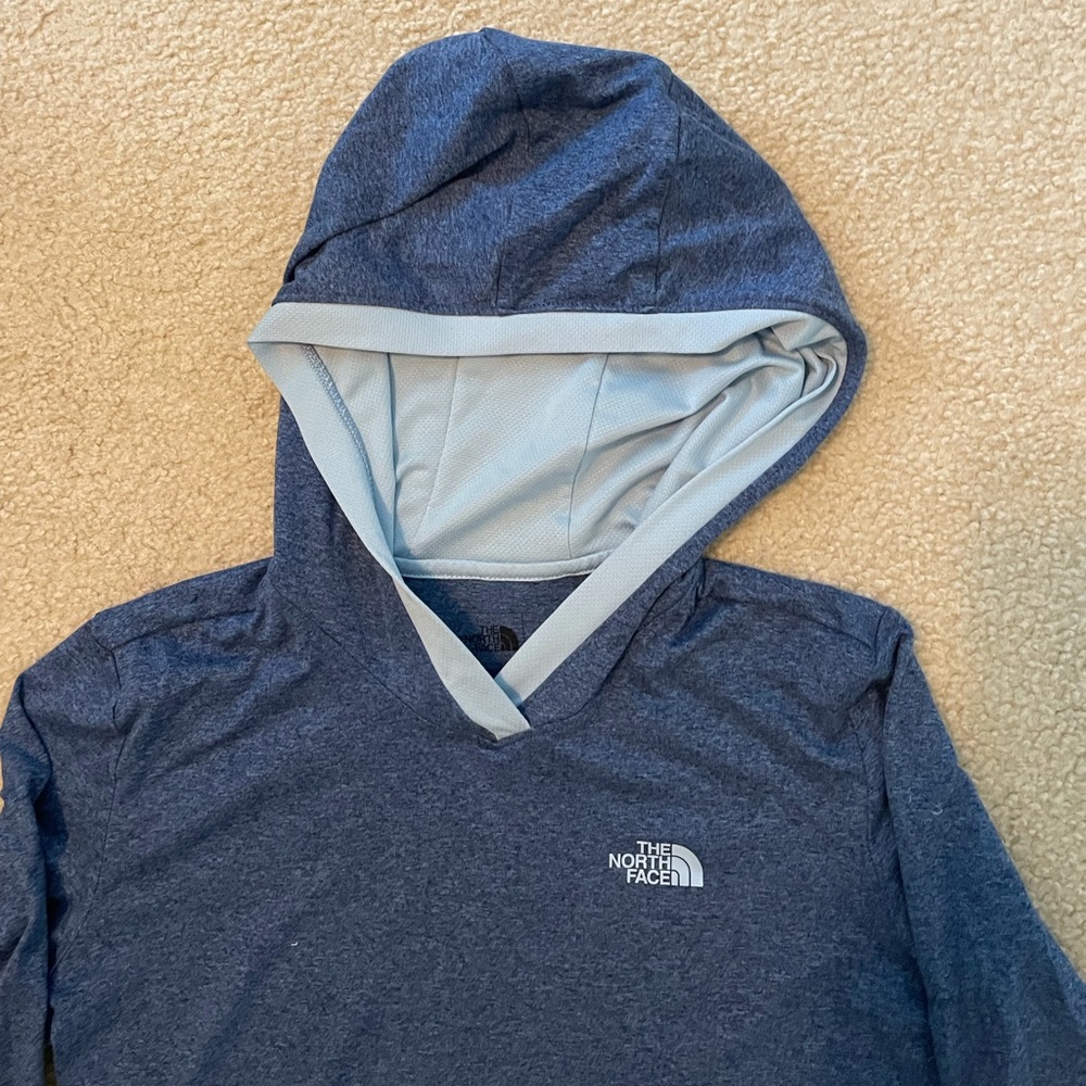 North Face flash dry hoodie with thumb holes